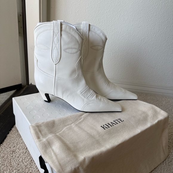 KHAITE White Heeled Boots - Picture 3 of 12